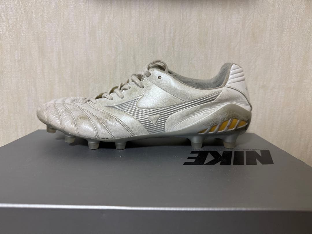 ミズノ モナルシーダネオ