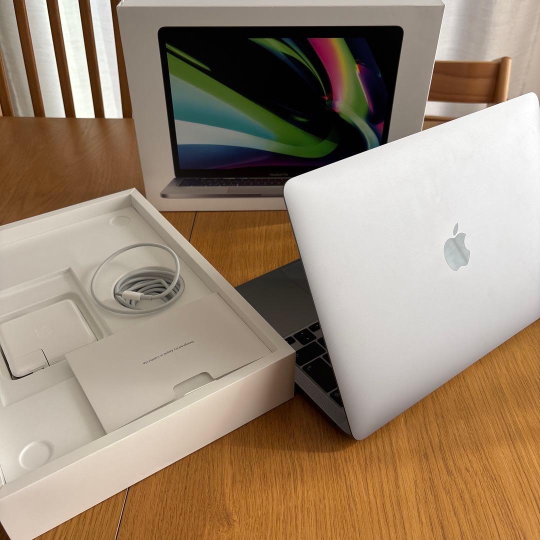 MacBook Pro 13インチ 2022 8GB/256GB