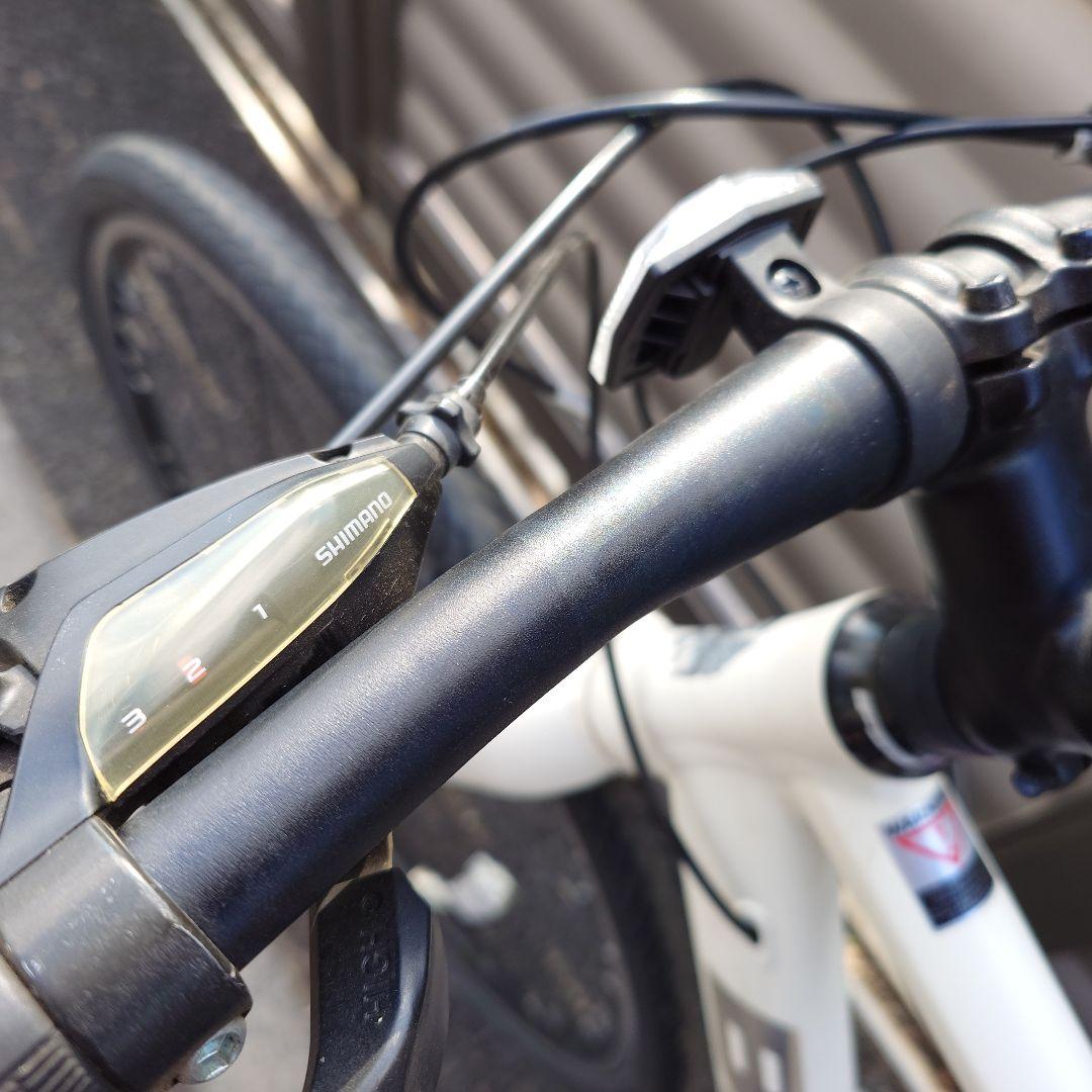 ビアンキ　C-SPORT クロスバイク　ホワイト　43サイズ