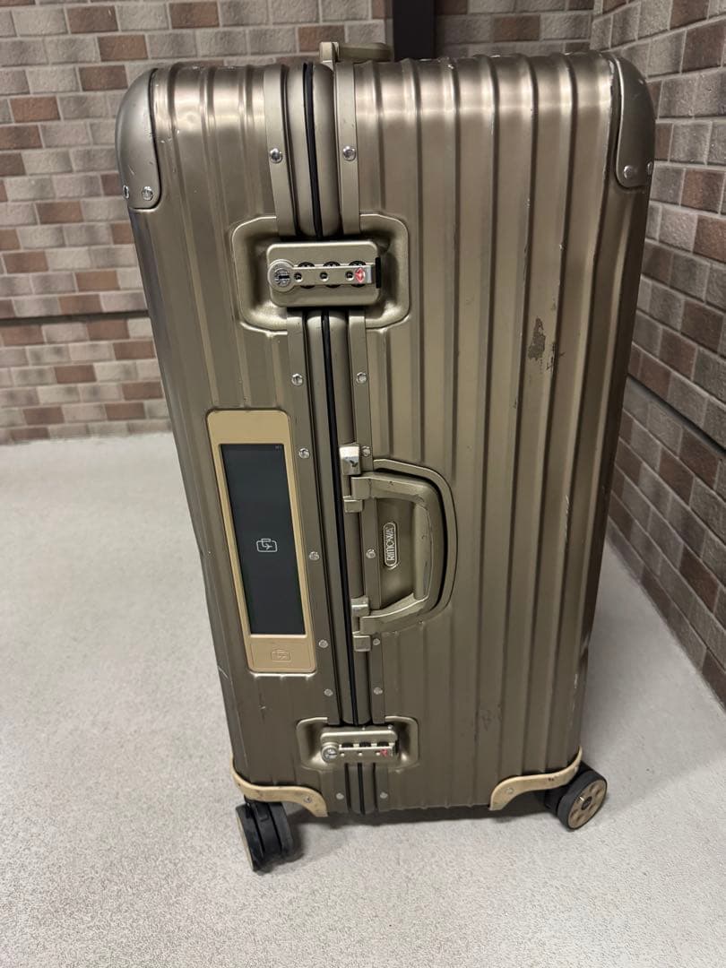 rimowa トパーズ トランク ゴールド 2017年製