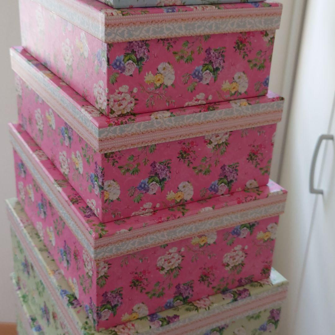 薔薇雑貨 素敵なカラフル箱