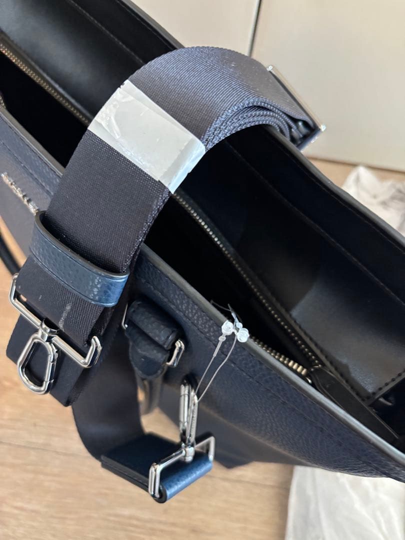 新品MICHAEL KORS ネイビーレザートートバッグ