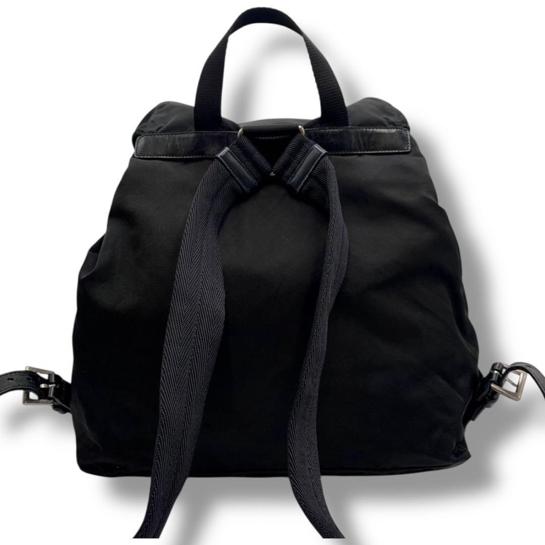 美品✨プラダ リュック 三角ロゴ テスートナイロン レザー ブラック 黒