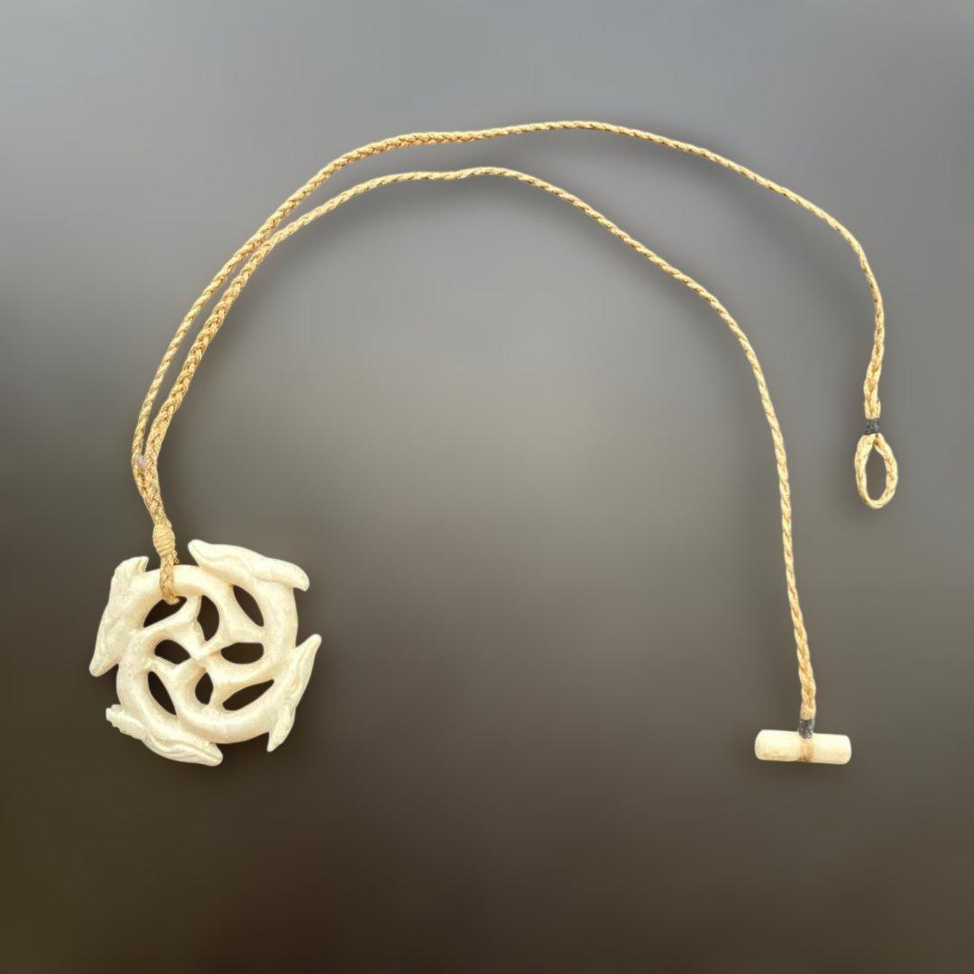限定値下中 ボーンカービング　ネックレス