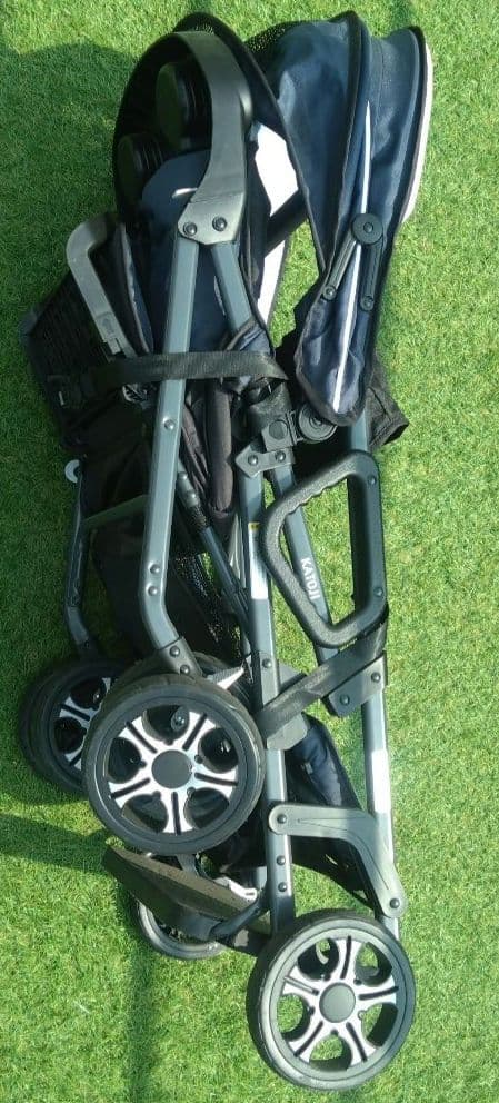 カトージ　ベビーカー　2人でゴー