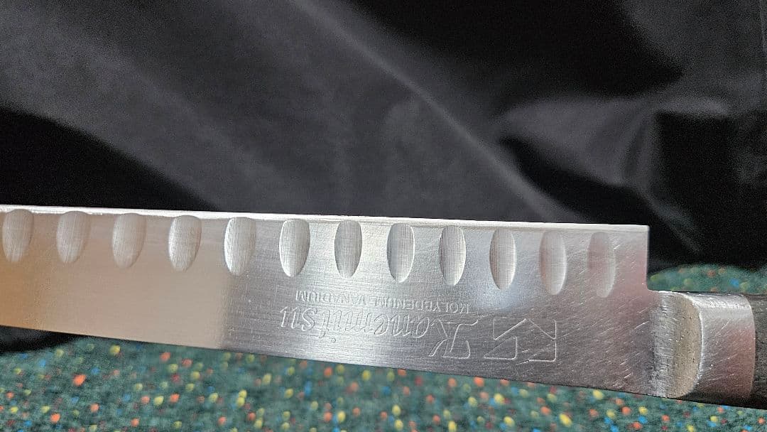 中古Karamit 約23cm波刃包丁、グレステン約27cm波刃包丁セット