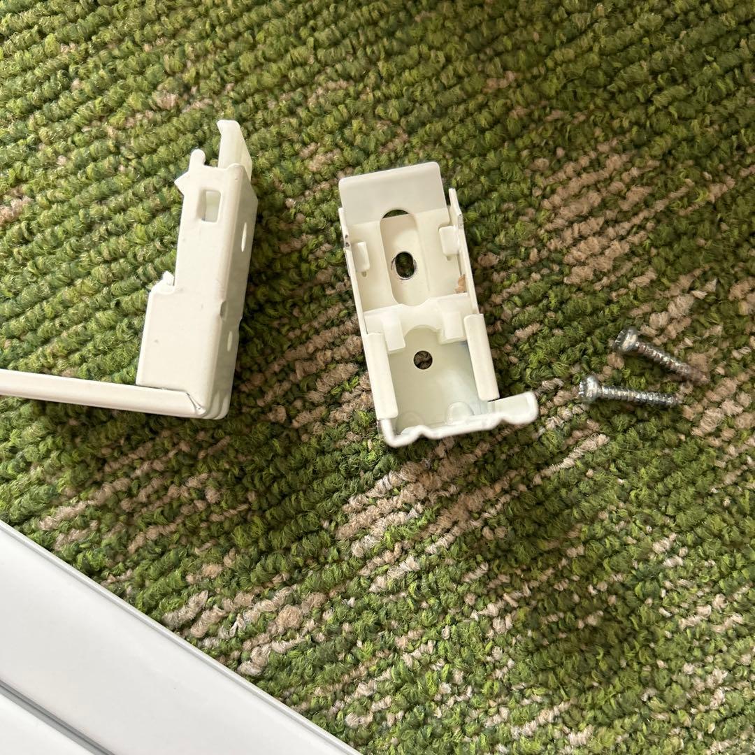 小窓用高級シェードカーテン