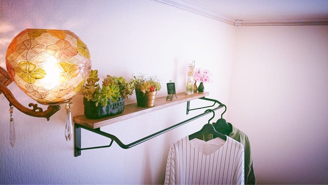 アイアン壁掛けハンガーラック、飾り棚、90cm