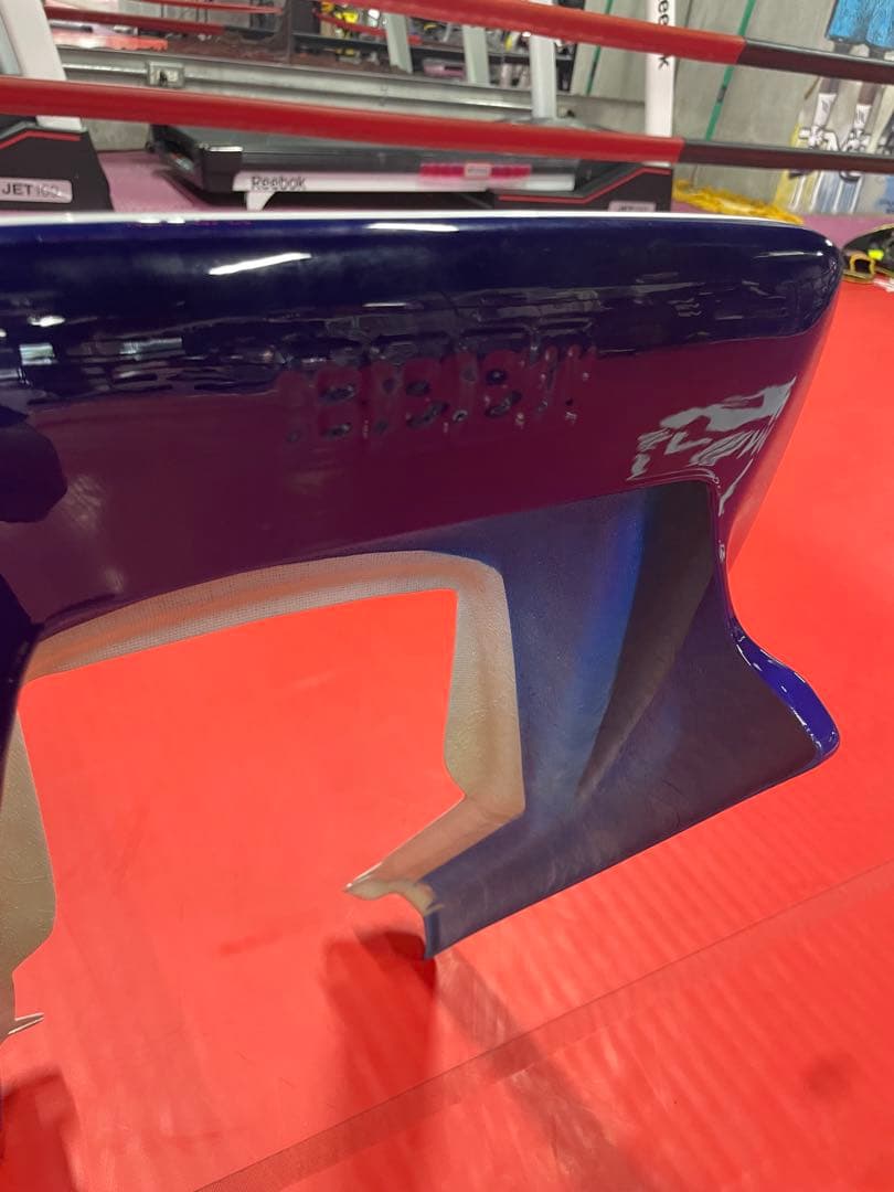 CBX400F BEETリアフェンダー ホワイト 赤青アクセント
