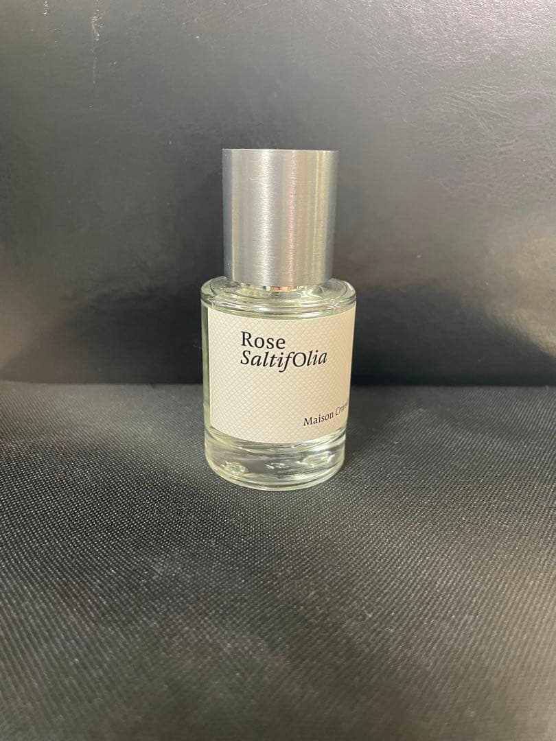 Maison Crivelli ローズ サルティフォリア オードパルファム