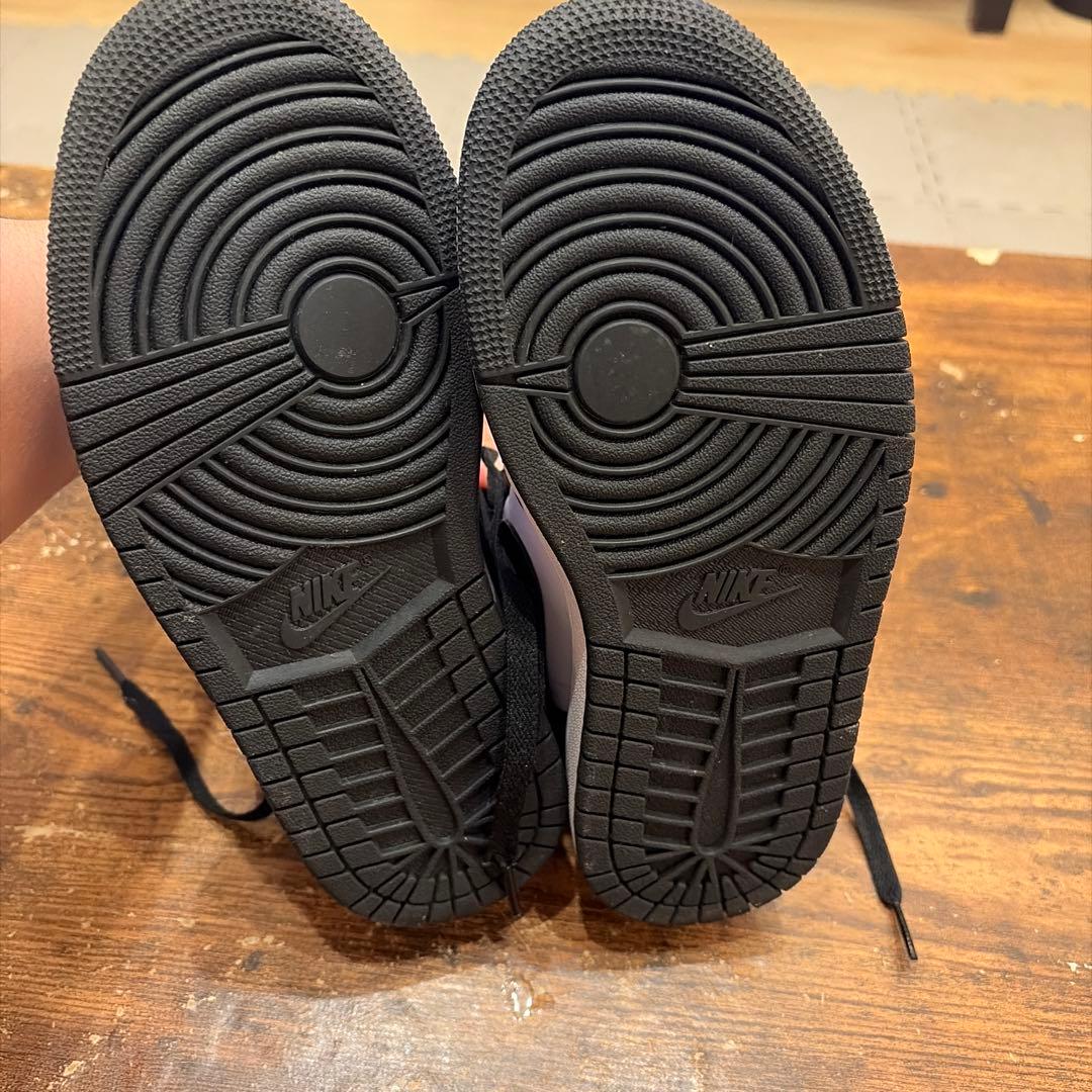 ら*ぁ様 【美品】Air Jordan ハイカットスニーカー ホワイト/ブラック