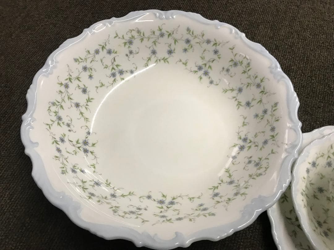 ローヤルアルベド食器セットcaroline