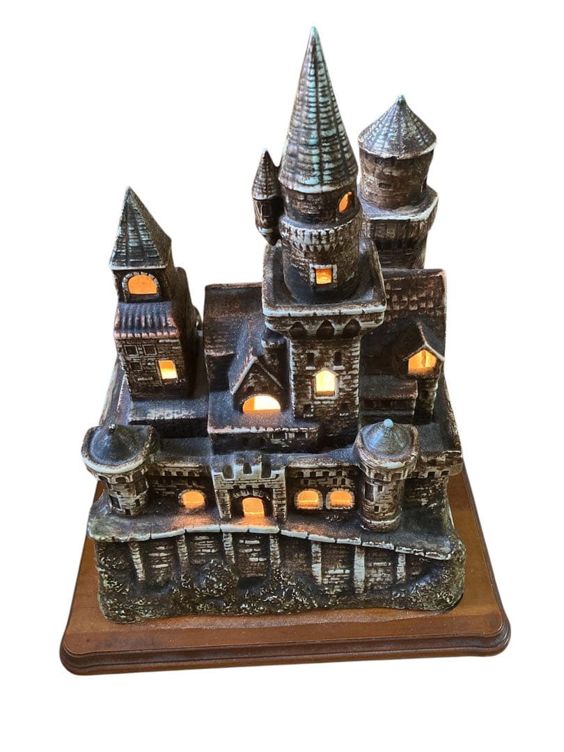 アンティーク⭐︎ライト付き城の陶器、お城、置き物、お洒落