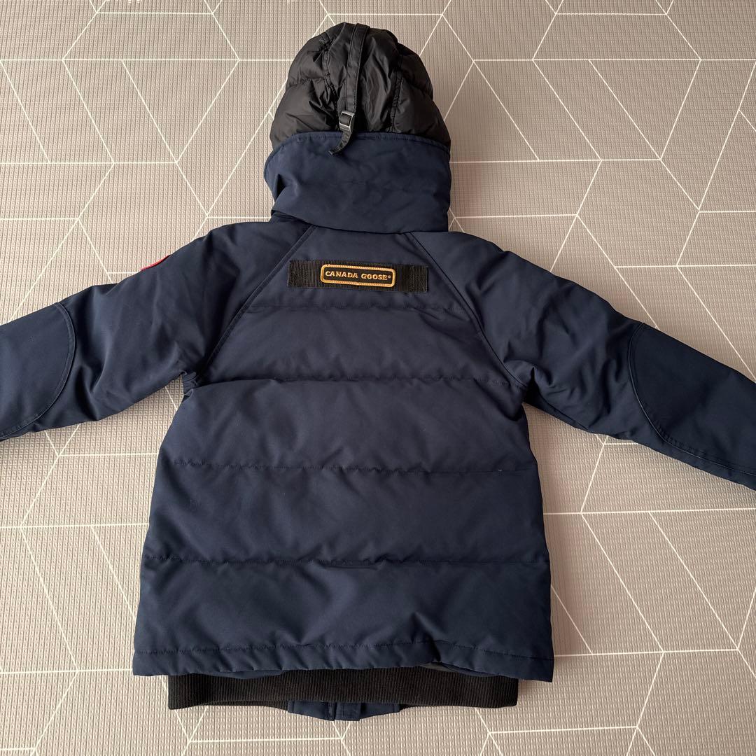   ネイビー フード付き ダウンジャケット