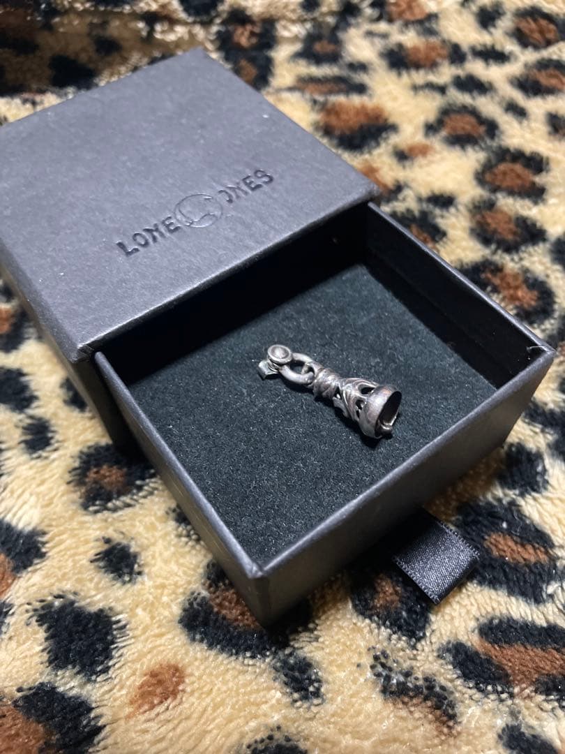 【最終値下げ】LONE ONES シルバー ベル型ピアス【正規品】