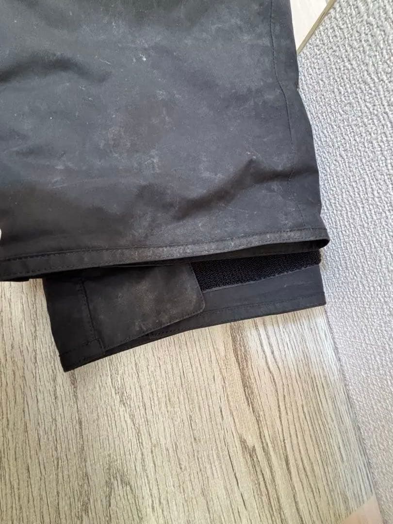 ダイワ　ハイロフトサロペット　ゴアテックスウインタースーツ　 上下セット　Lサイ