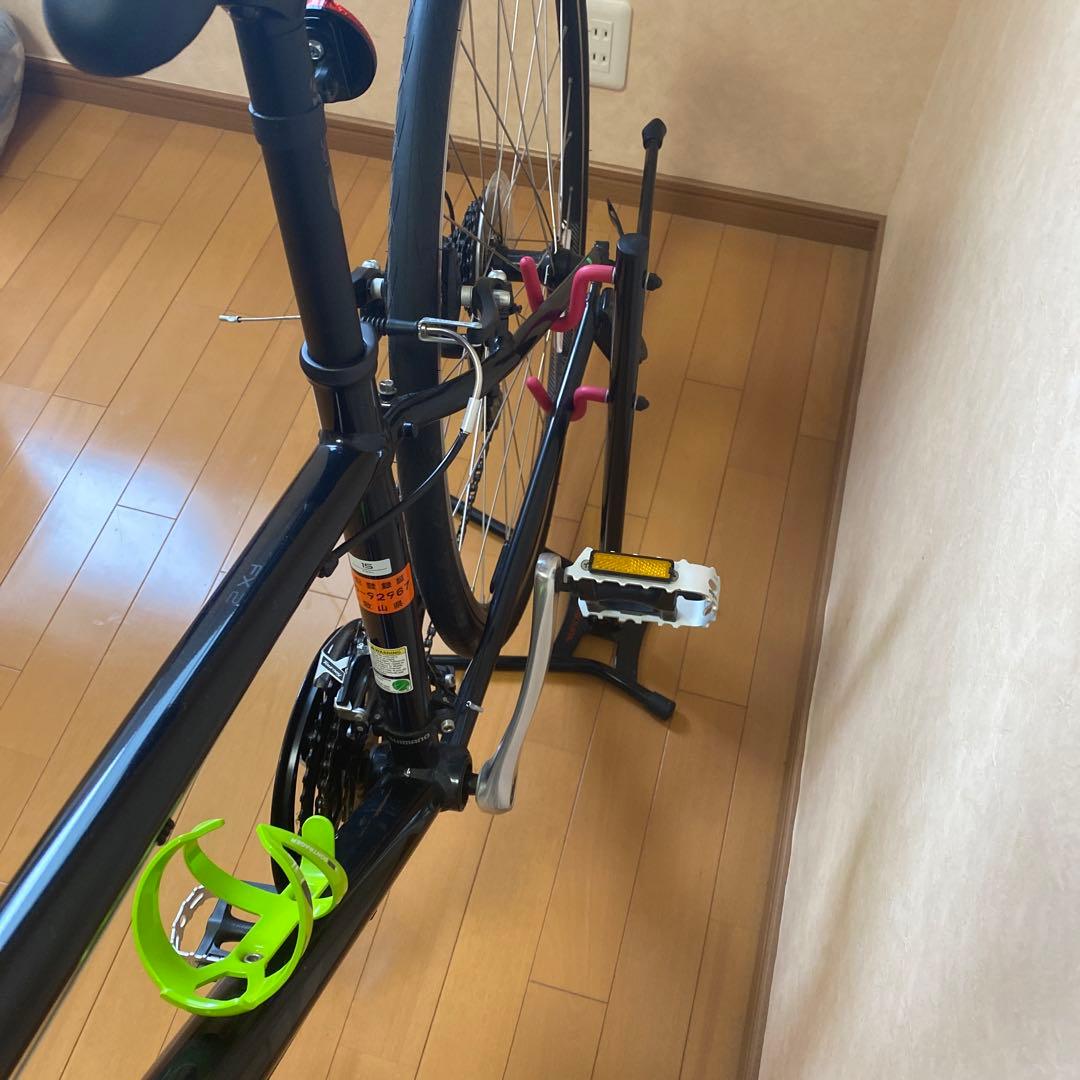 【送料込み、室内保管・美品】TREK クロスバイクFX2 WSDブラック