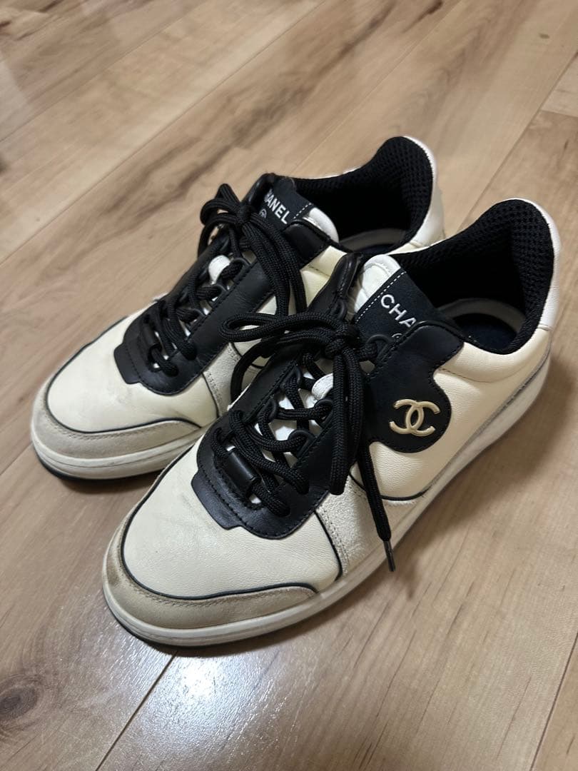 CHANEL ホワイト/ブラック スニーカー38