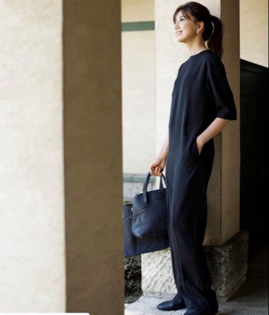 FORME × 金子綾 東原亜希 ジャンプスーツ セレモニーにも！