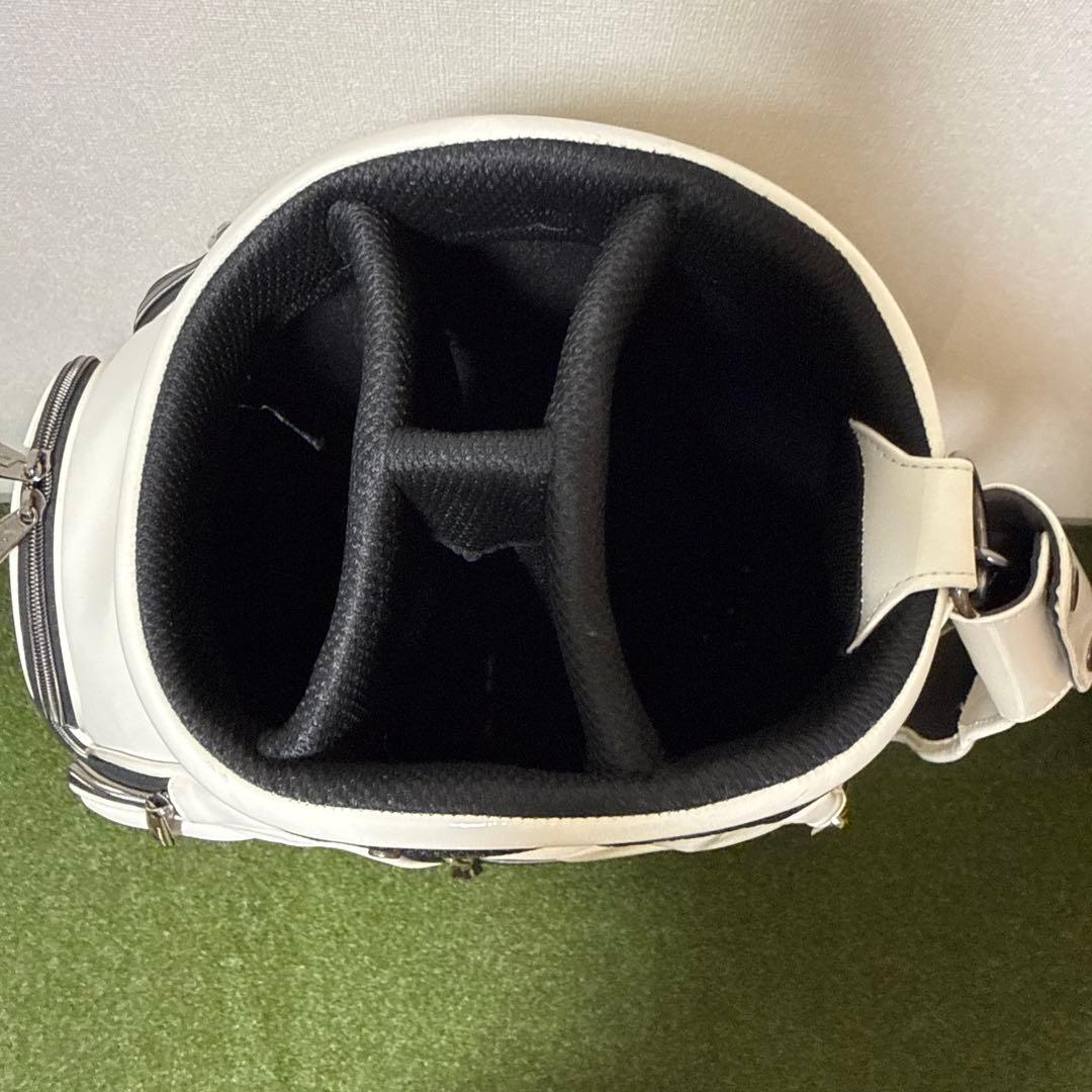 TaylorMade テーラーメイド プレミアムクラシック キャディバッグ