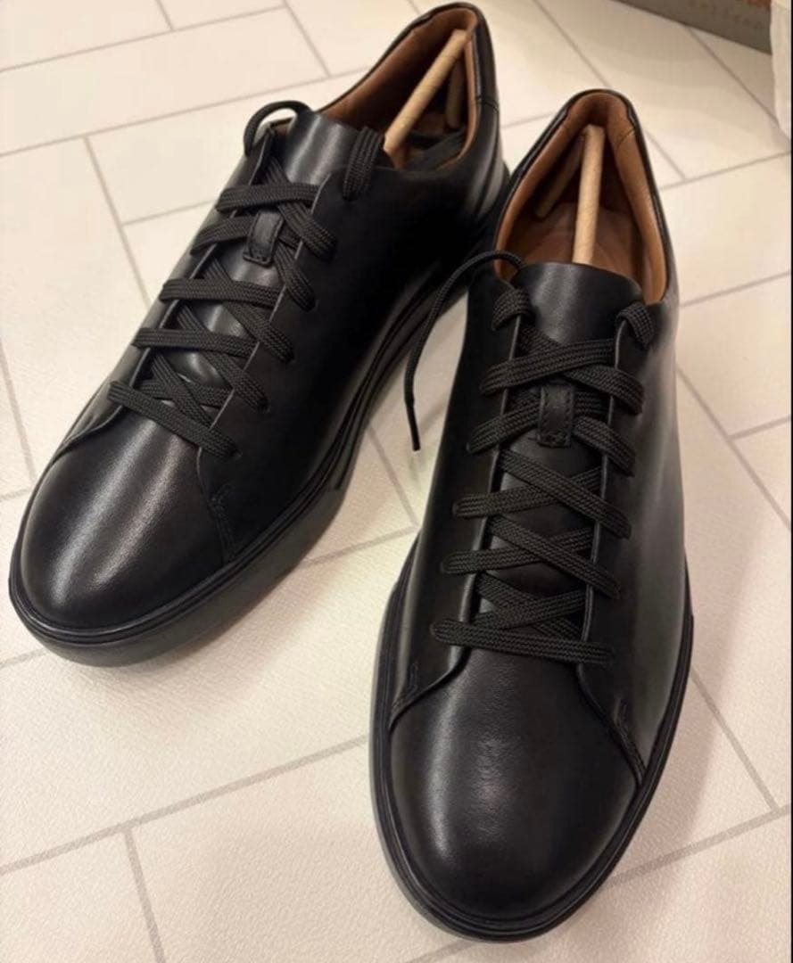 Clarks アンコスタレース レザースニーカー ブラック 29新品未使用