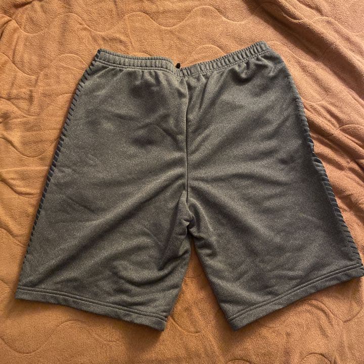 山川選手　侍ジャパン　支給品　ハーフパンツ