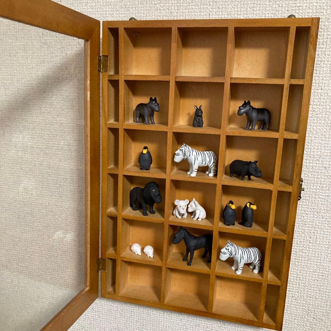 しゃくれるプラネットオブジェ