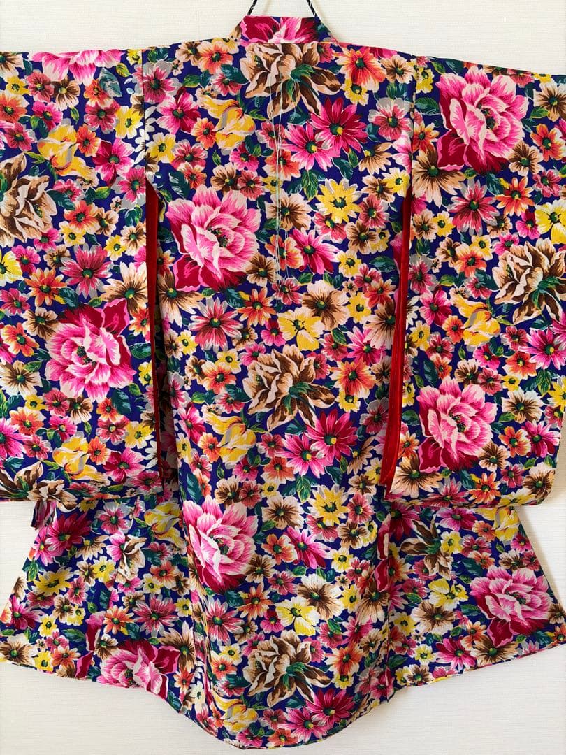 アンティーク　錦紗　子供着物　身丈92センチ　薔薇　ブルーベース