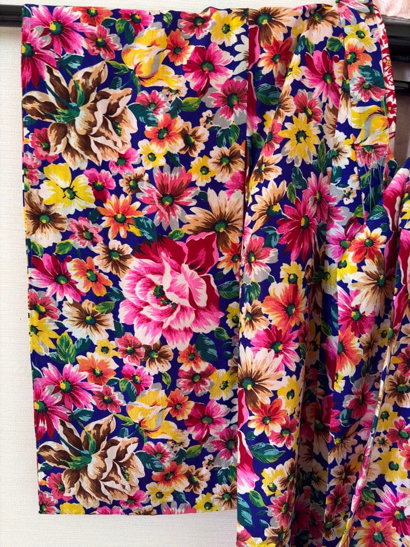 アンティーク　錦紗　子供着物　身丈92センチ　薔薇　ブルーベース