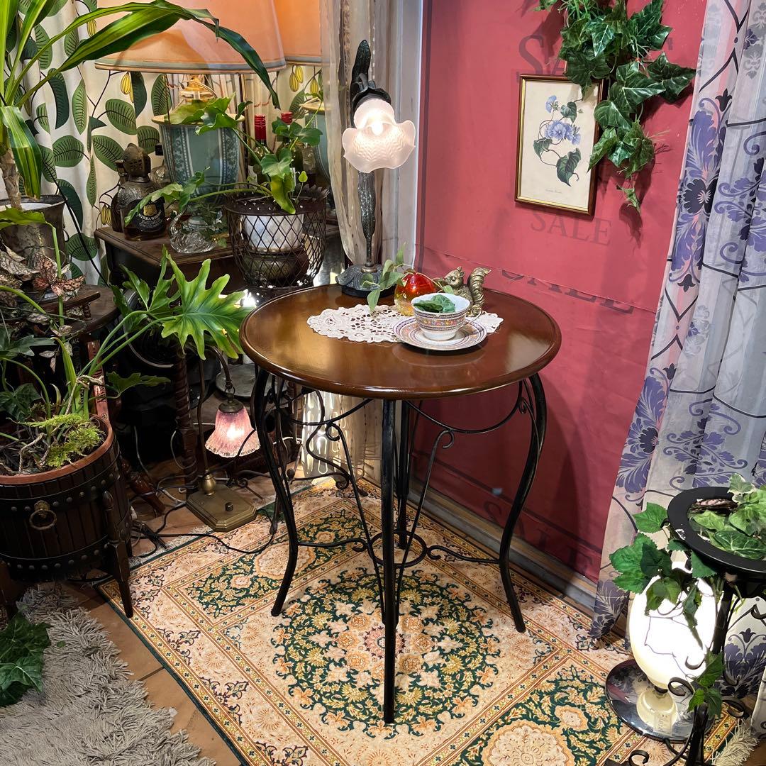 アイアンフレーム　アンティークST コンパクト　ラウンドテーブル　ティーテーブル