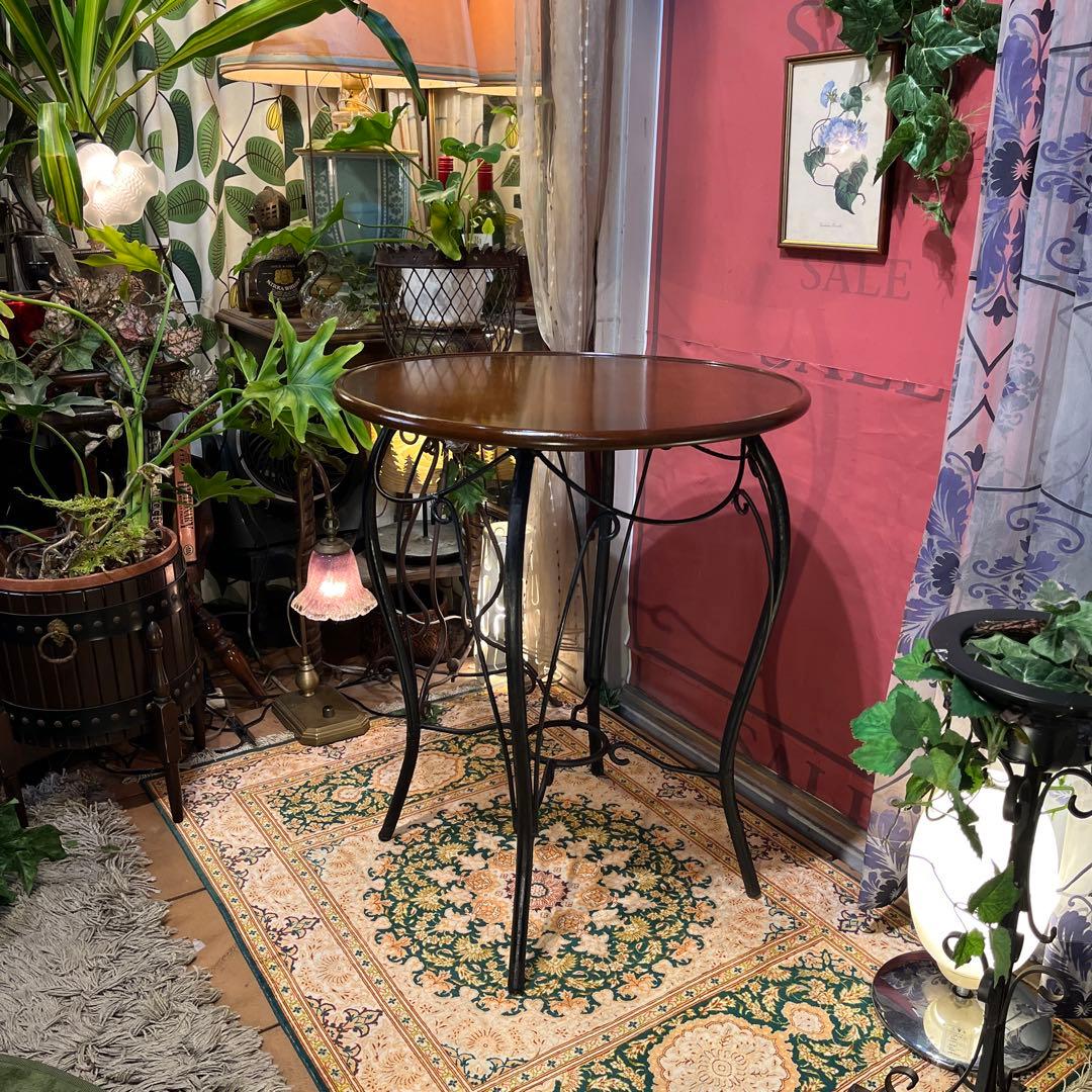 アイアンフレーム　アンティークST コンパクト　ラウンドテーブル　ティーテーブル