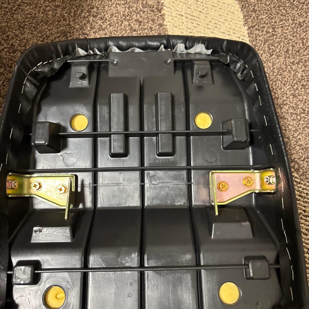 ゼファー 750 シート　ゲルザブ入り