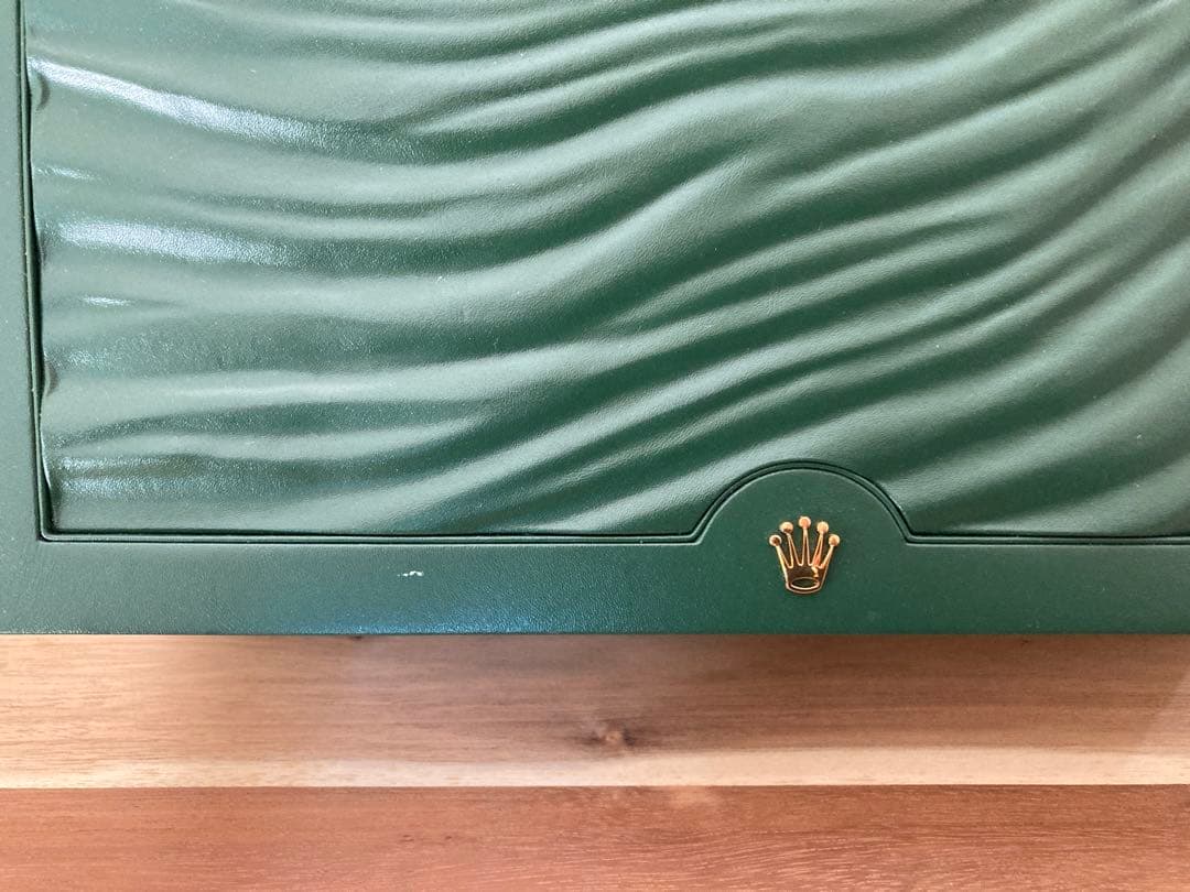 ＊*8様 ROLEX 空箱　時計ボックス グリーン