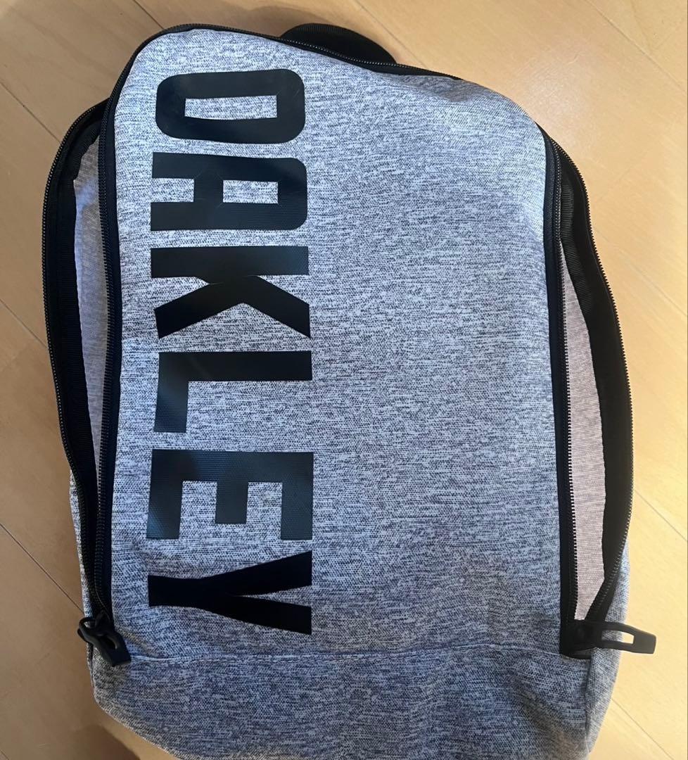 ゴルフバッグ OAKLEY スタンド式キャディバッグ シューズケース付き
