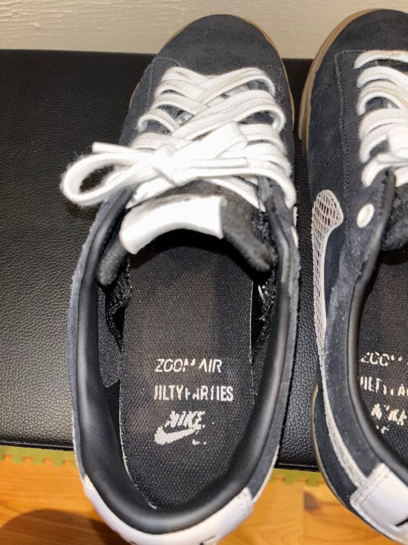靴 NIKE SB ZOOM BLAZER LOW GT QS Size:27.5