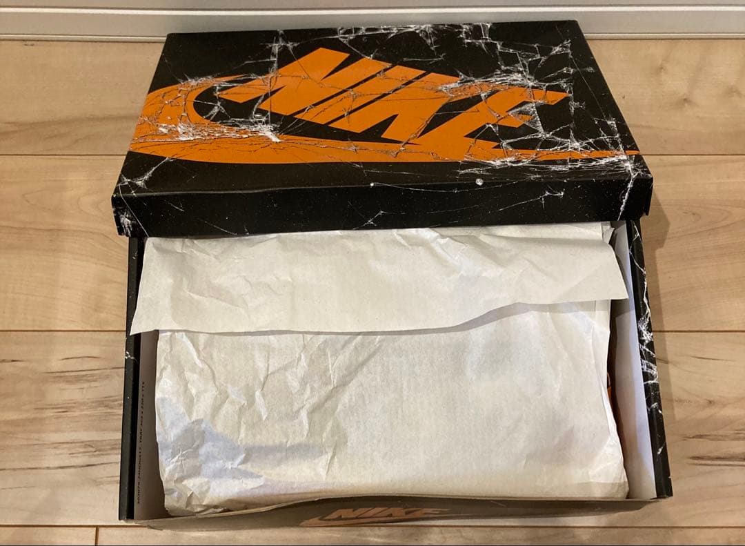 エアジョーダン1 レトロ HIGH OG メンズシューズ　オレンジ/ブラック