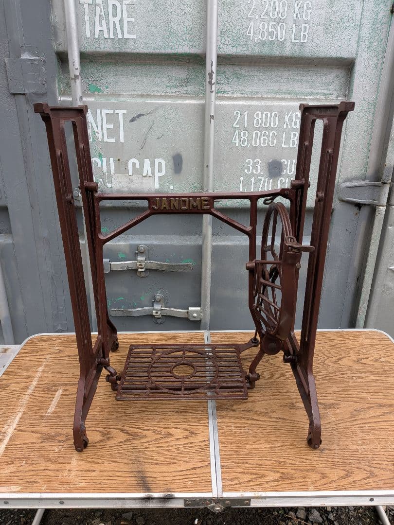 JANOME ジャノメ 足踏みミシン脚　アンティーク♦脚車台付き♦