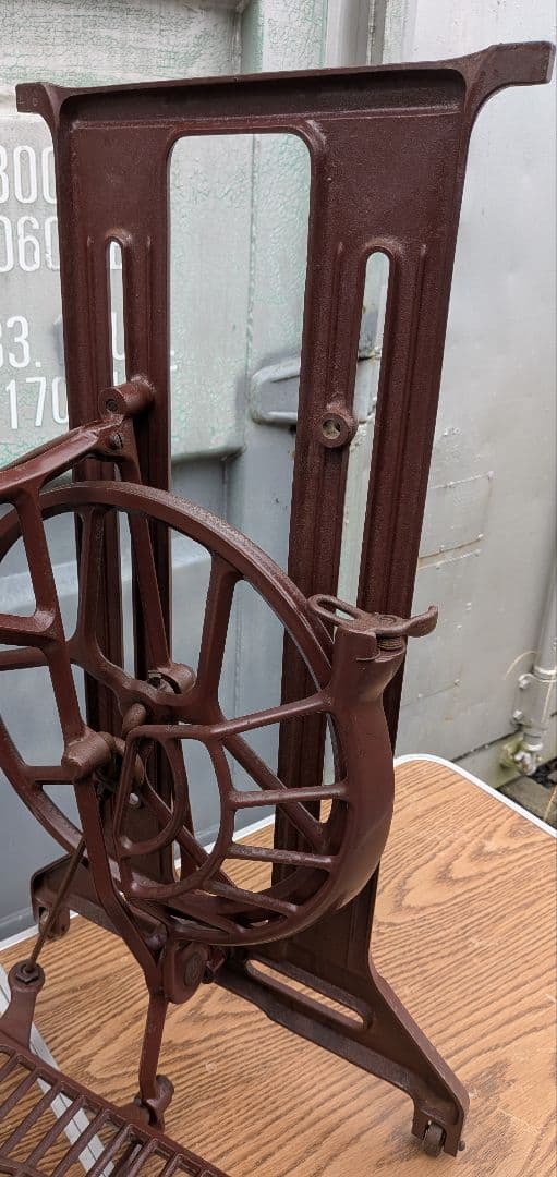 JANOME ジャノメ 足踏みミシン脚　アンティーク♦脚車台付き♦