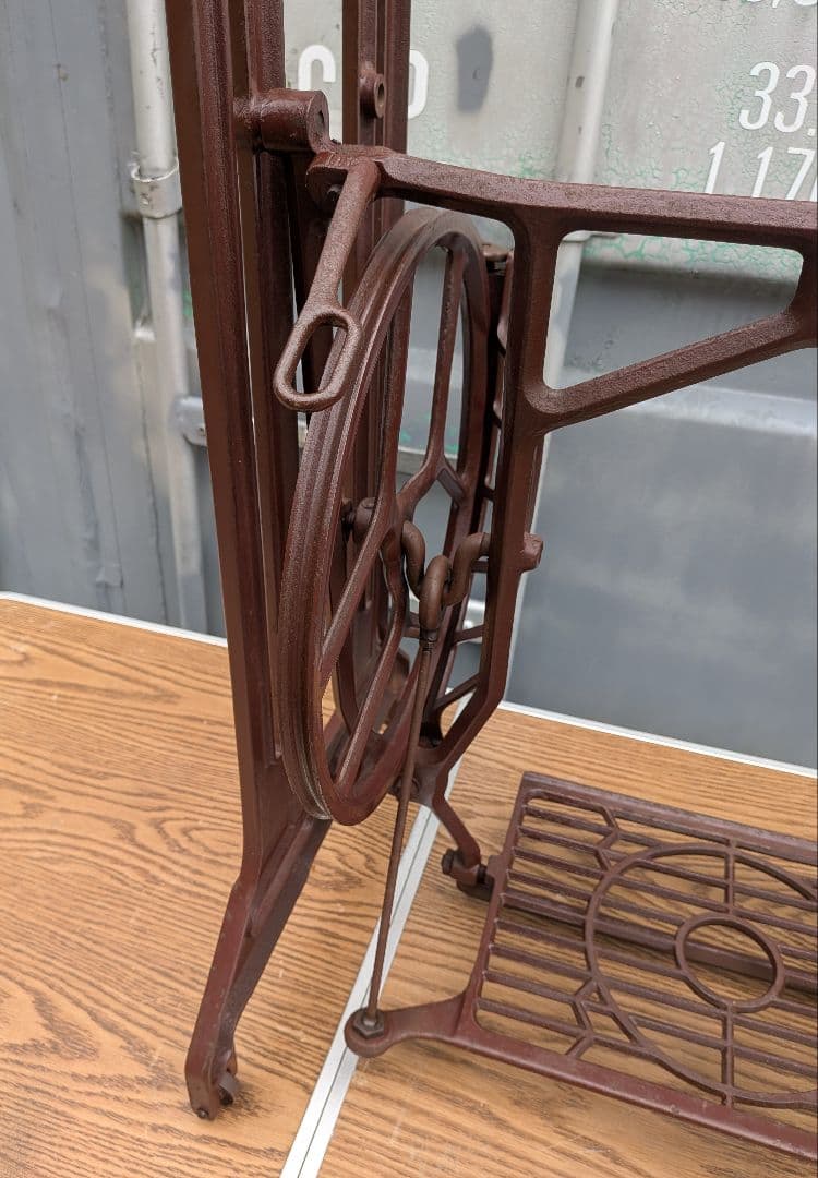 JANOME ジャノメ 足踏みミシン脚　アンティーク♦脚車台付き♦