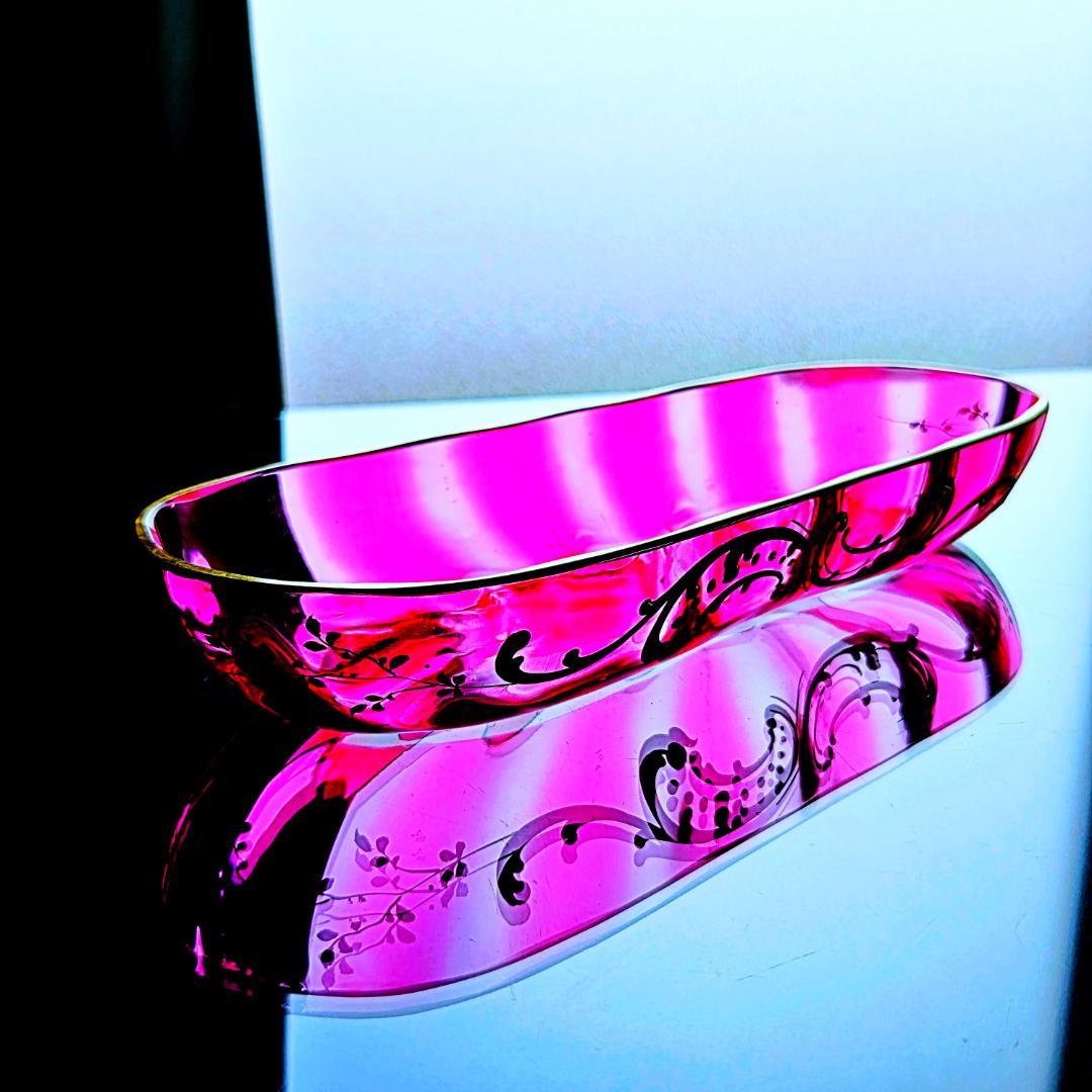 赤金彩オールドバカラ ルイ15世様式のアクセサリートレイ【19世紀後半】