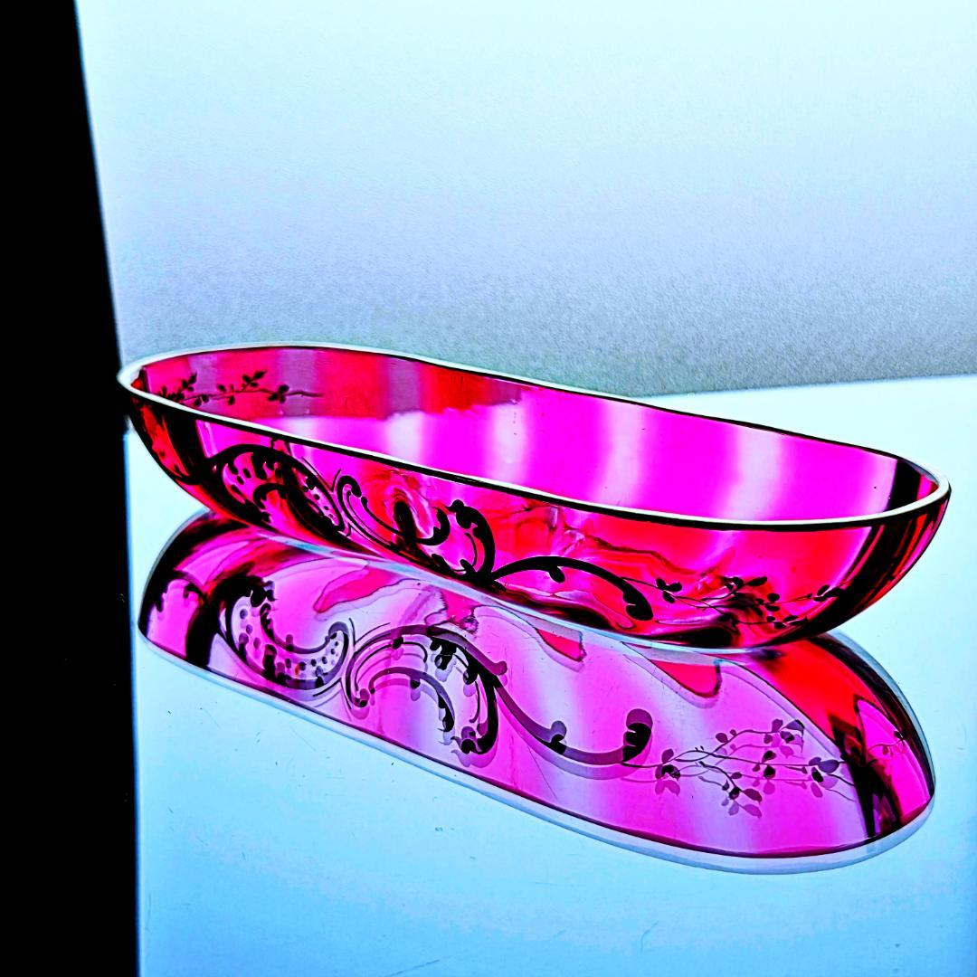 赤金彩オールドバカラ ルイ15世様式のアクセサリートレイ【19世紀後半】