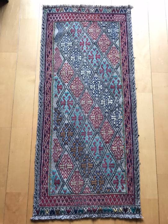 キリム　ジジム　ラグ