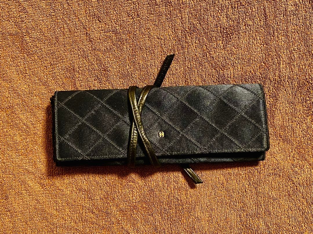 CHANEL ブラックレザー アクセサリーケース
