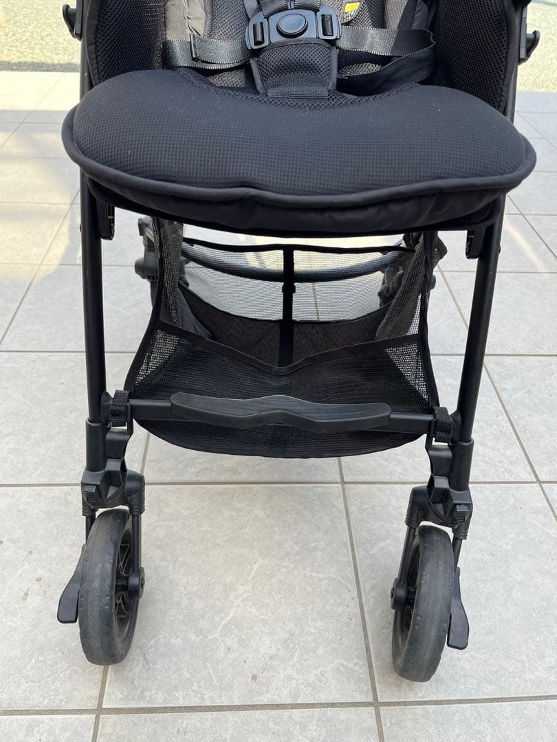 ピジョン Suuuto SB2 ベビーカー 両対面式 オールブラック