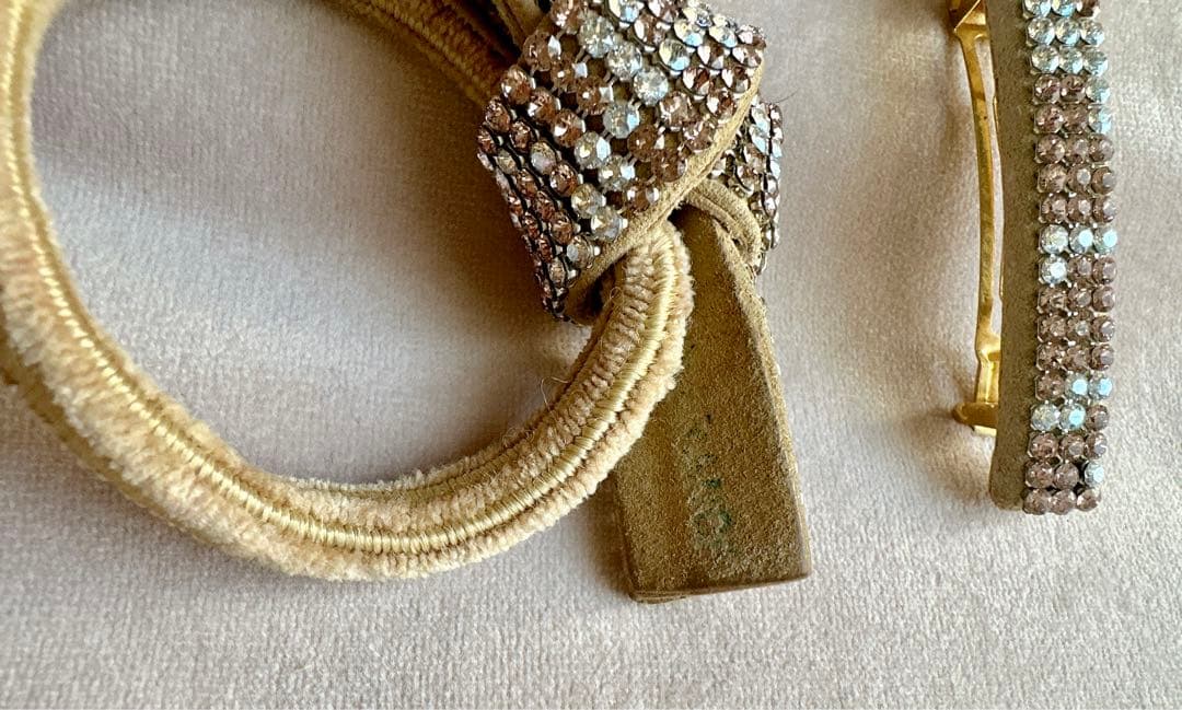 アッカ　acca バレッタ、　ゴムの2点セット