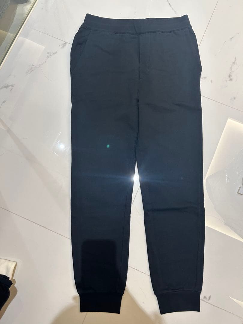 黒 スウェットパンツPRADA