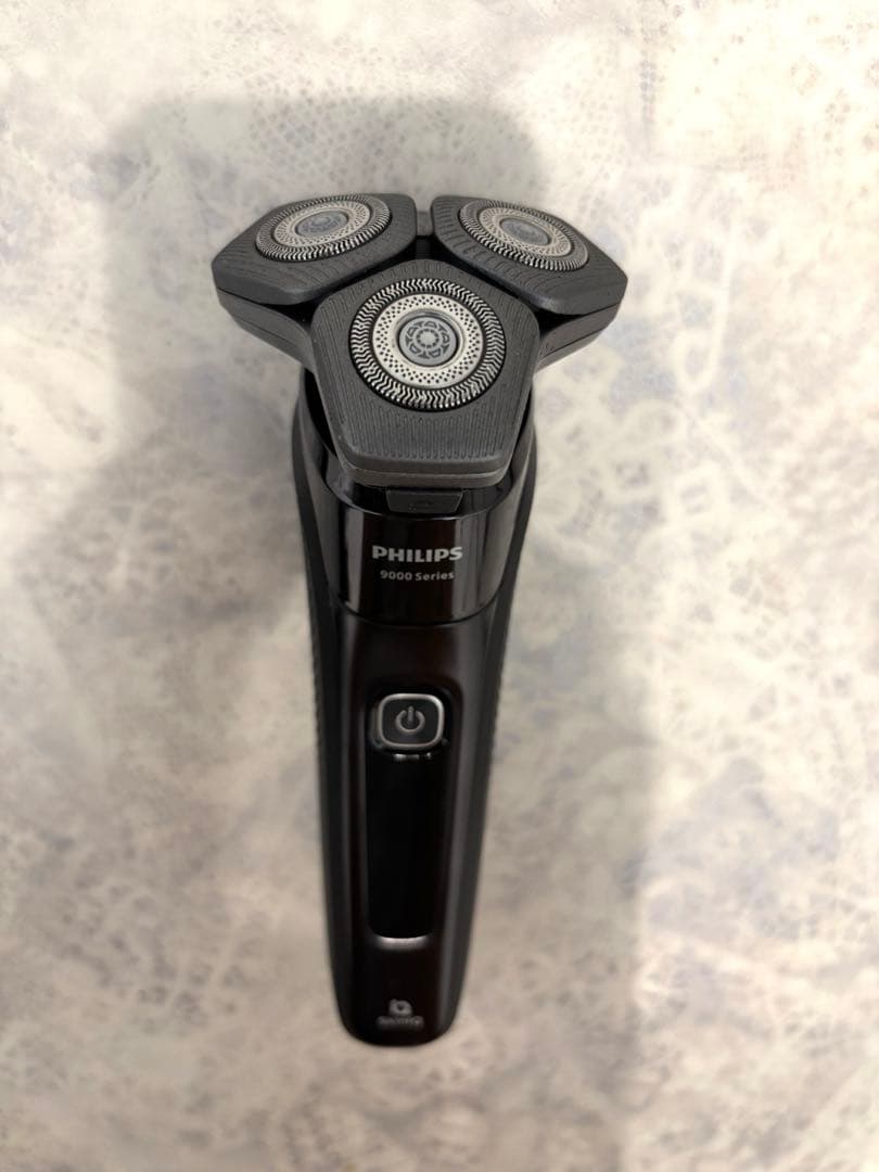 PHILIPS Shaver series9000 S9696/50 洗浄機付き