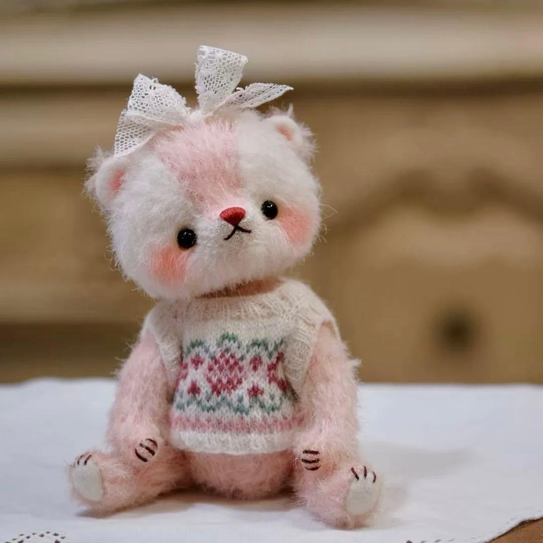 スイートピンクのテディベア くま ぬいぐるみ 海外作家様 ハンドメイド