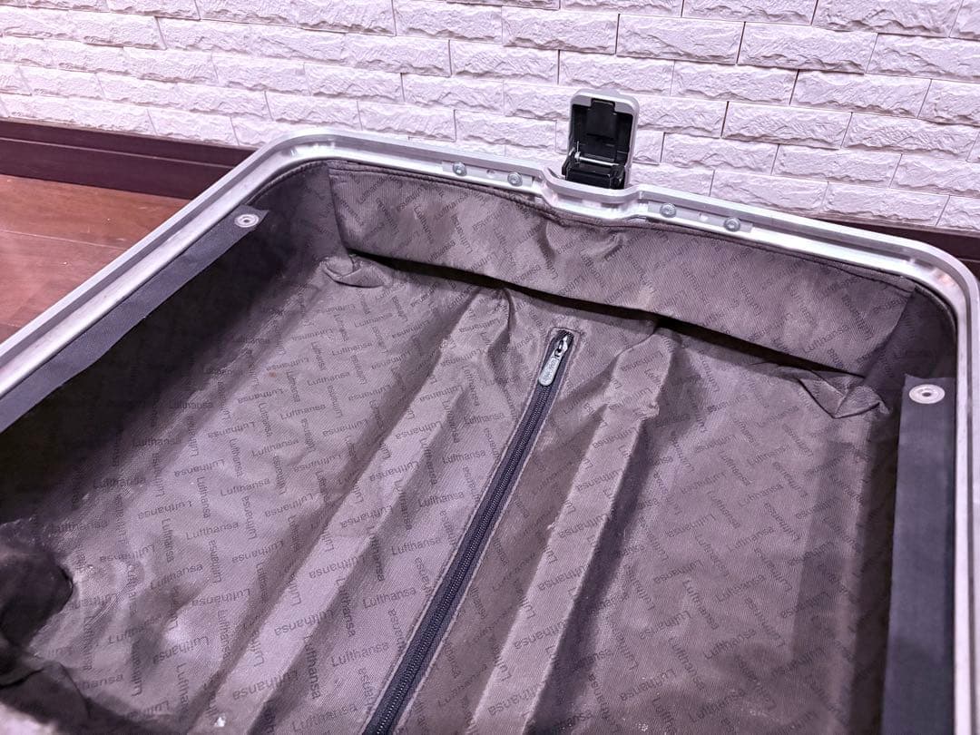 RIMOWA リモワ トパーズ ビジネストロリー ルフトハンザ2輪 機内持込可