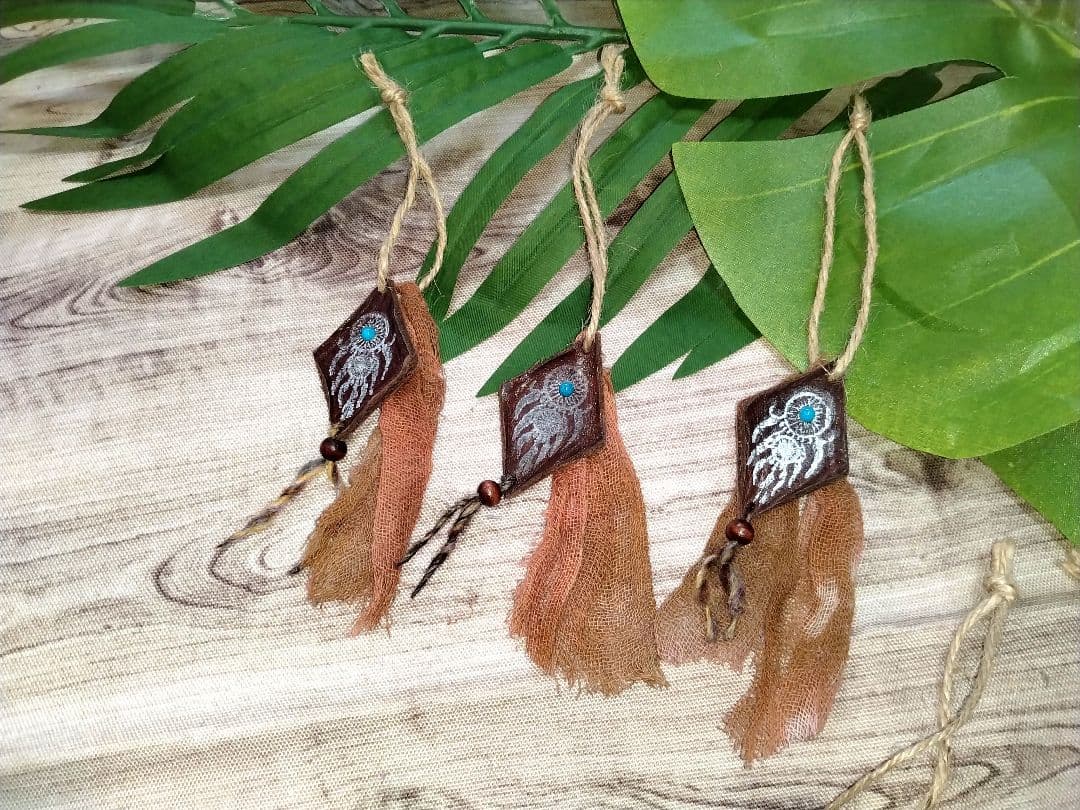 アジアン　エスニック風　オリジナルデザイン革タグ6枚セット